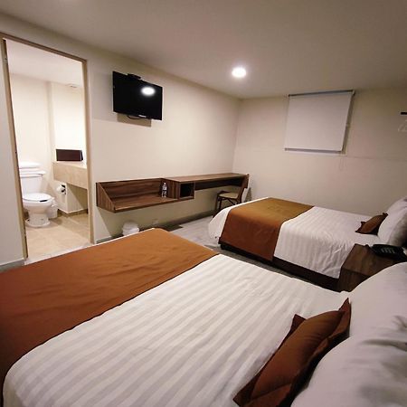 Hotel Plaza Morelos Toluca Exteriör bild