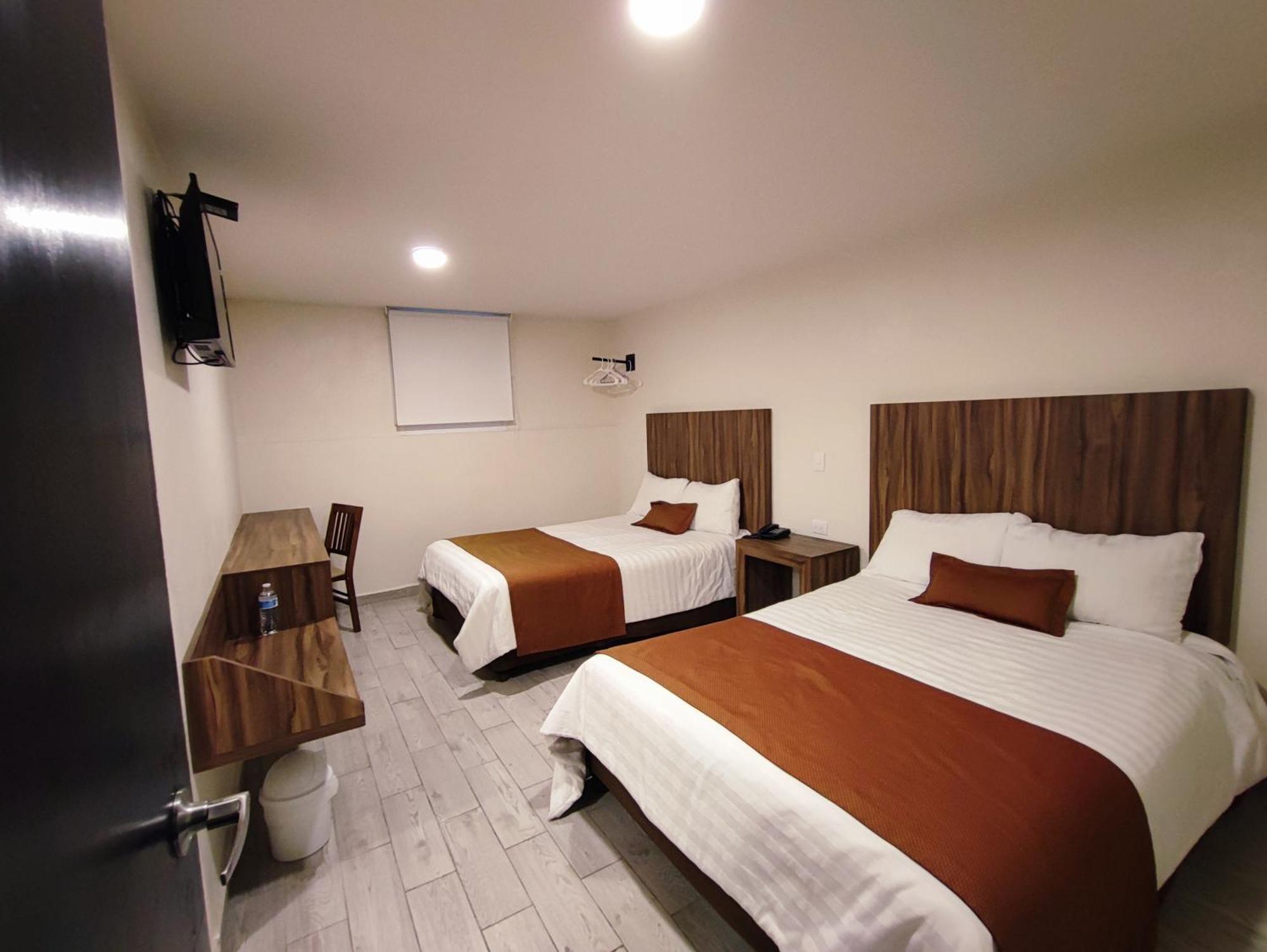 Hotel Plaza Morelos Toluca Exteriör bild