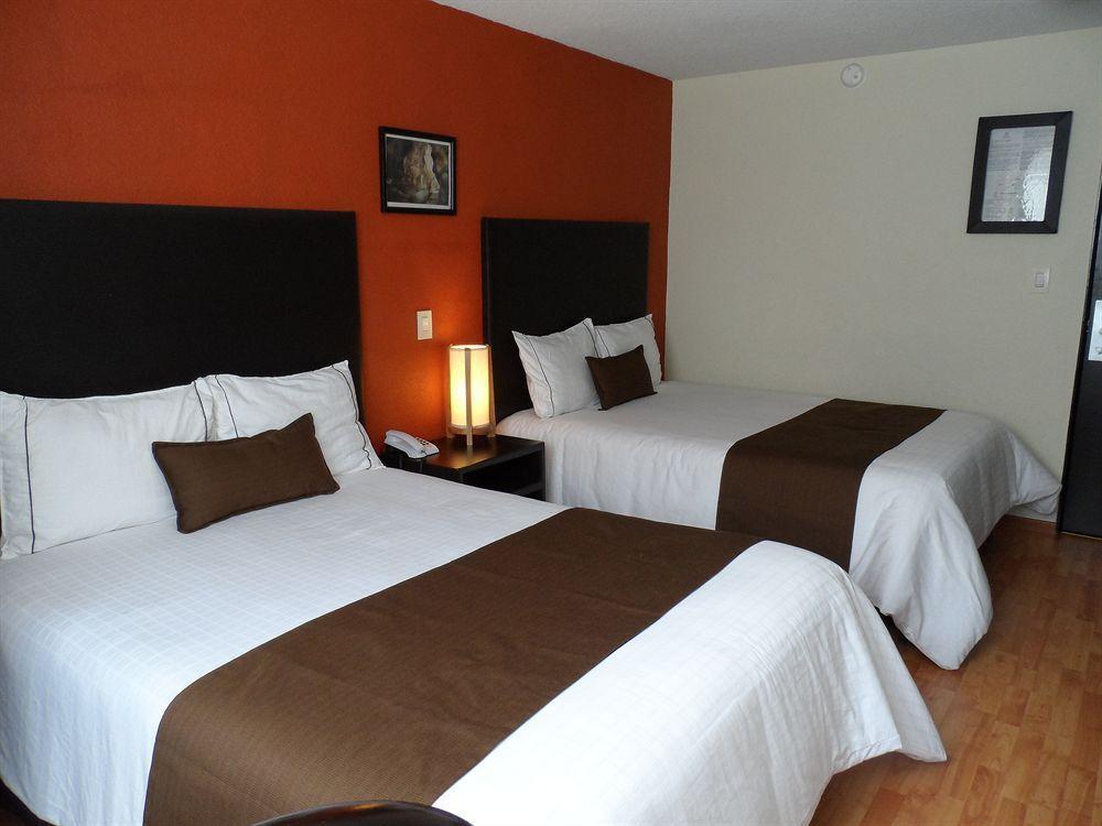 Hotel Plaza Morelos Toluca Exteriör bild